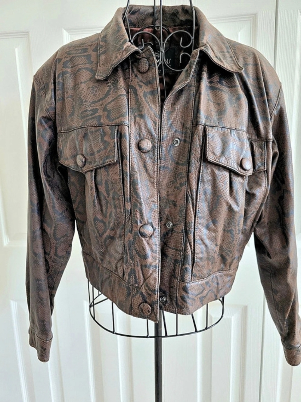 Vintage 1987
Bermans Animal Print Leather Jacket Brown & Blk Large